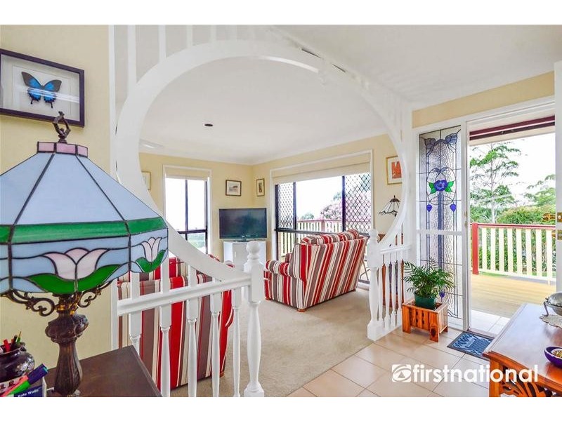 18 Magnetic Drive, Tamborine Mountain QLD 4272