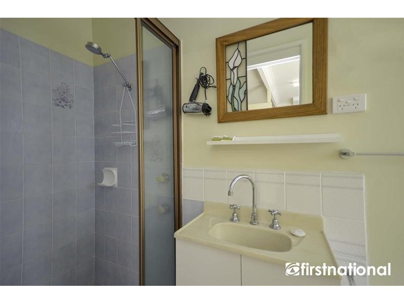 18 Magnetic Drive, Tamborine Mountain QLD 4272