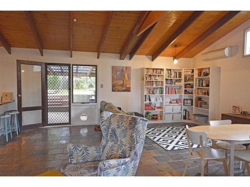 27 Ben Nevis Street, Tamborine Mountain QLD 4272