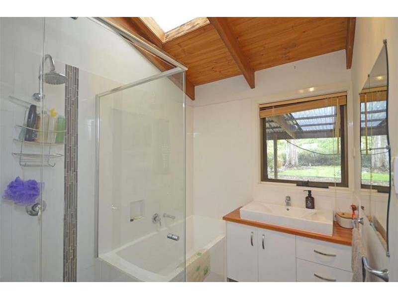 27 Ben Nevis Street, Tamborine Mountain QLD 4272