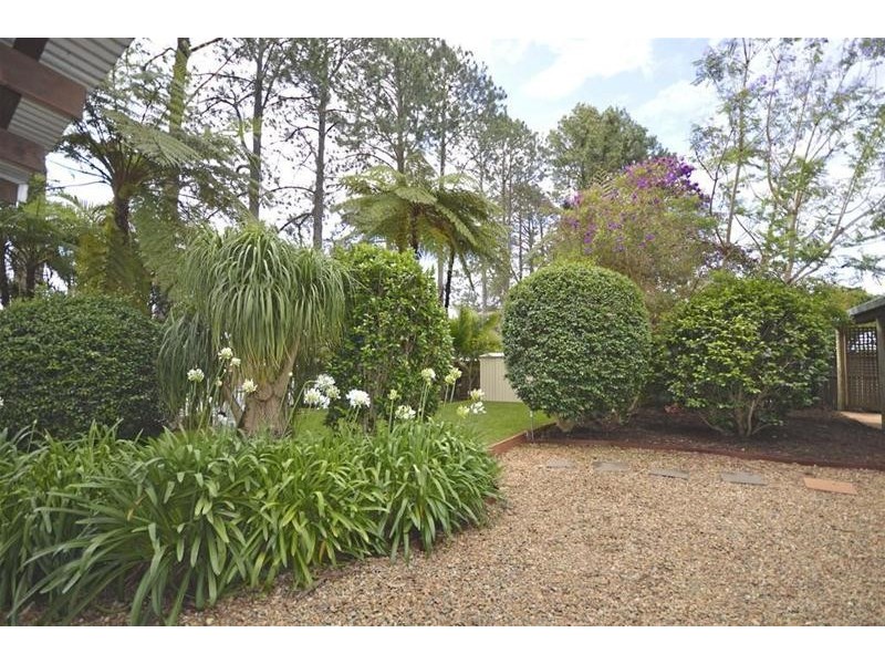 27 Ben Nevis Street, Tamborine Mountain QLD 4272