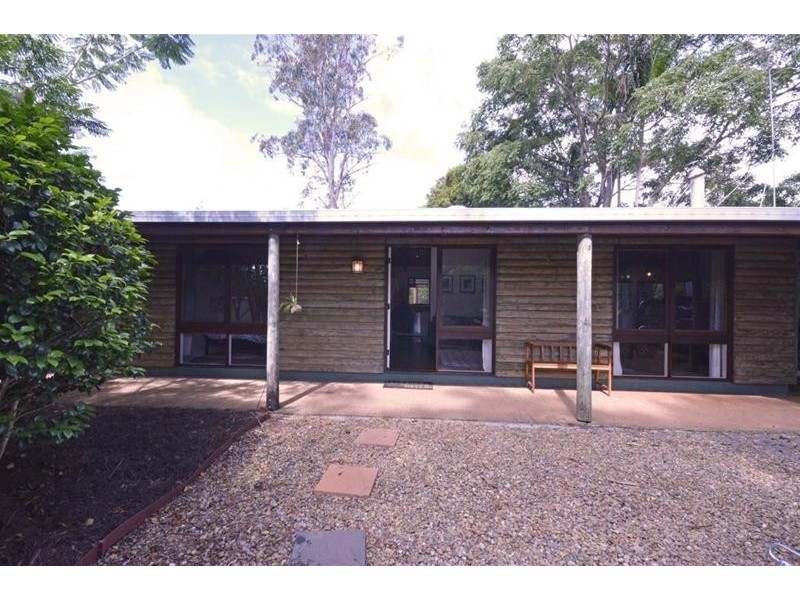 27 Ben Nevis Street, Tamborine Mountain QLD 4272