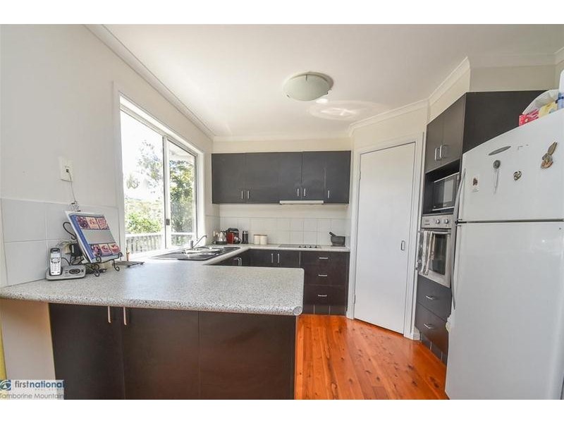 4 Hermon Road, Tamborine Mountain QLD 4272