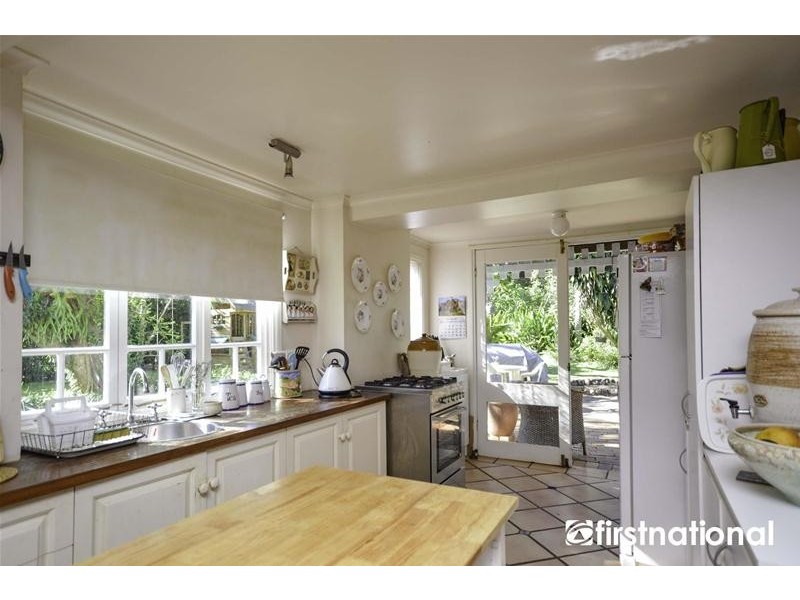 216 to 226 Cnr Curtis and Long Road, Tamborine Mountain QLD 4272