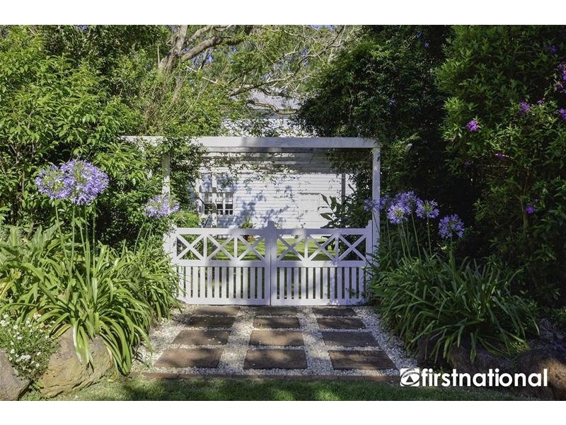 216 to 226 Cnr Curtis and Long Road, Tamborine Mountain QLD 4272