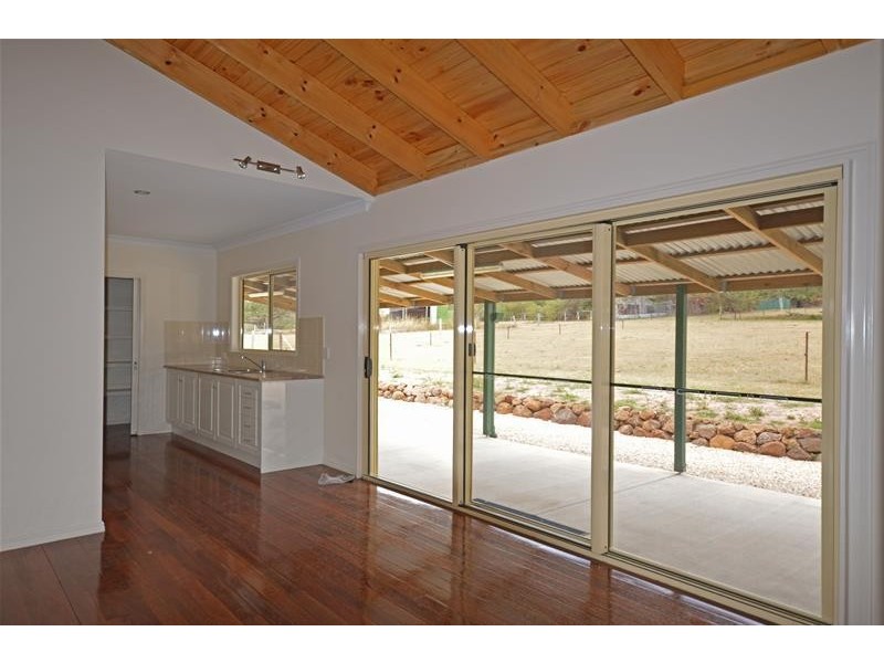 69 Hazel Road, Tamborine QLD 4270