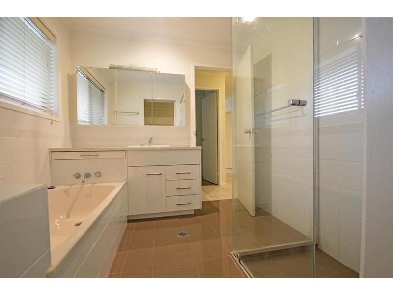 9 Cibola Drive, Tamborine Mountain QLD 4272