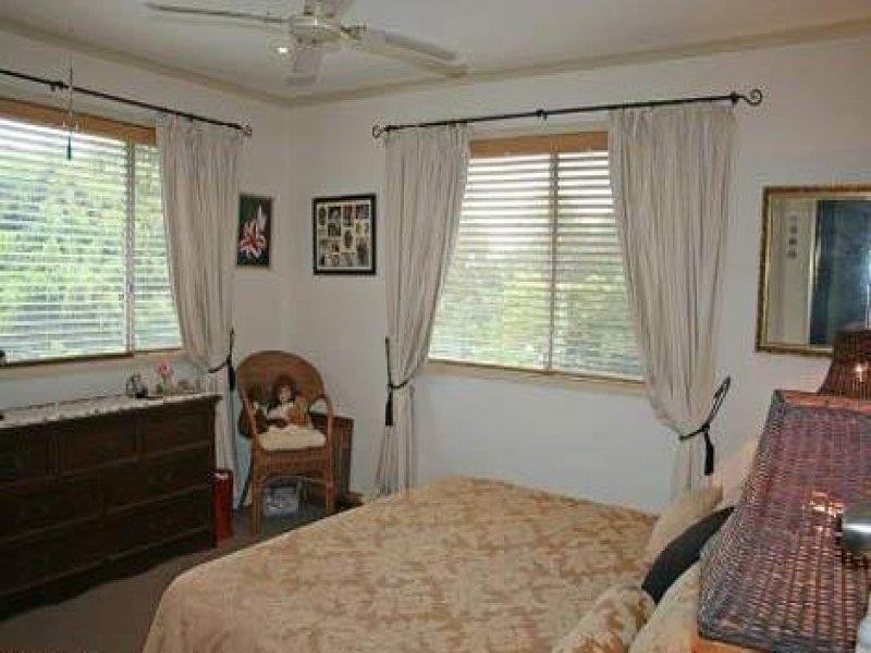 17  Kalmia Court, Tamborine Mountain QLD 4272