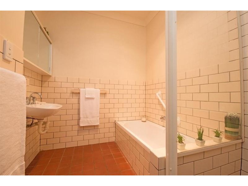 2/17-19 Huyber Lane, Tamborine Mountain QLD 4272