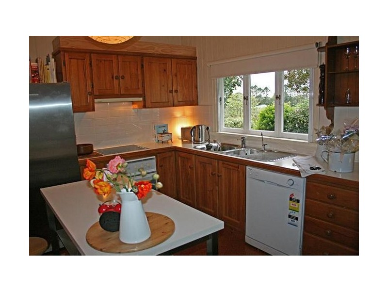 60 Lahey Road, North Tamborine QLD 4272