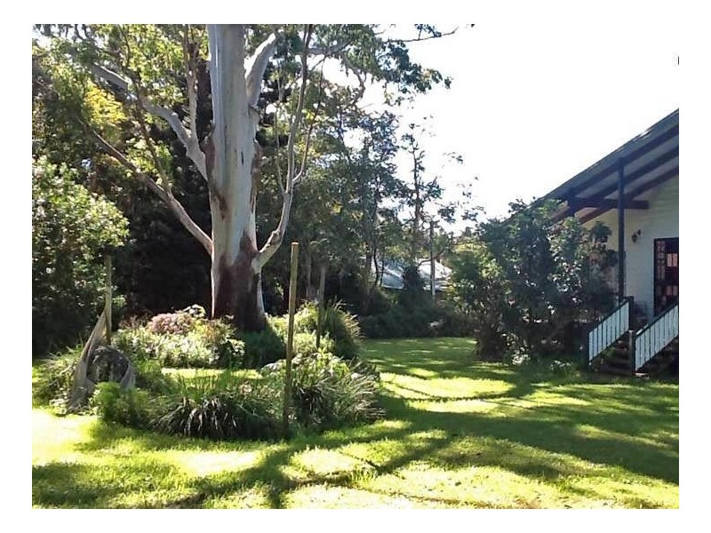 1 Freemont Drive, Tamborine Mountain QLD 4272