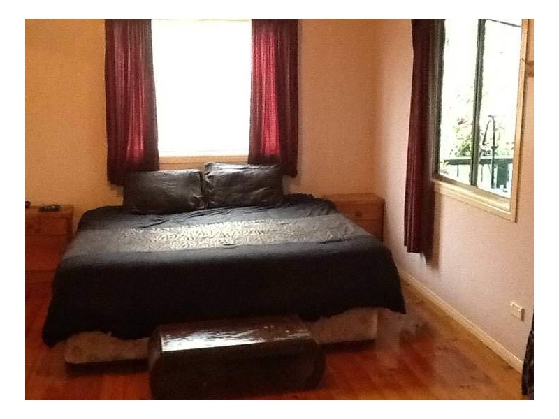 1 Freemont Drive, Tamborine Mountain QLD 4272