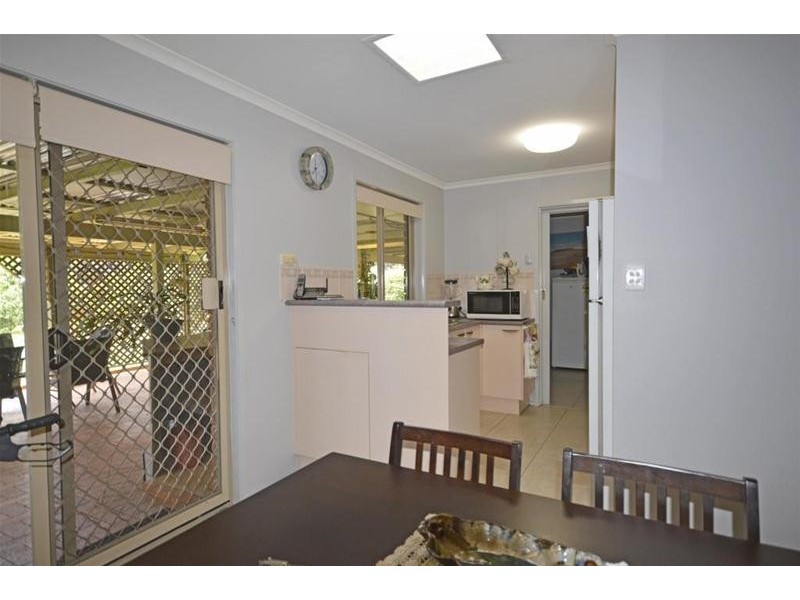 9 Corypha Court, Tamborine Mountain QLD 4272