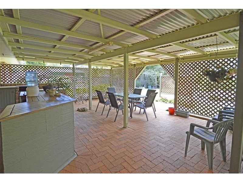 9 Corypha Court, Tamborine Mountain QLD 4272