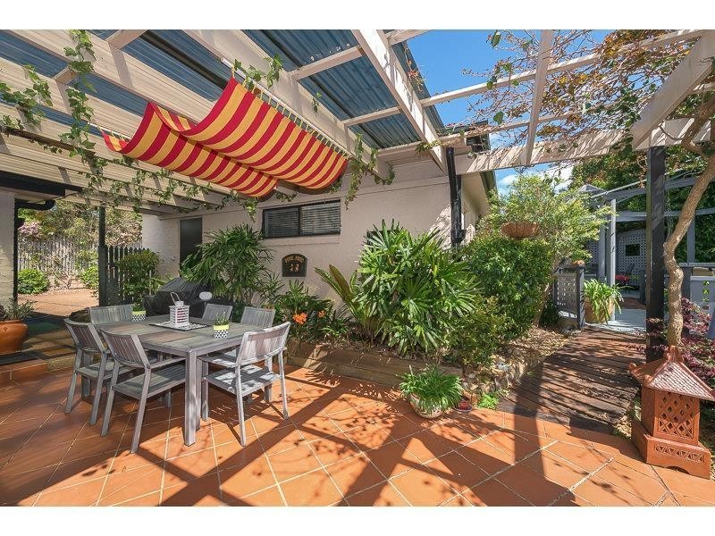 13 Paradise Drive, Tamborine Mountain QLD 4272