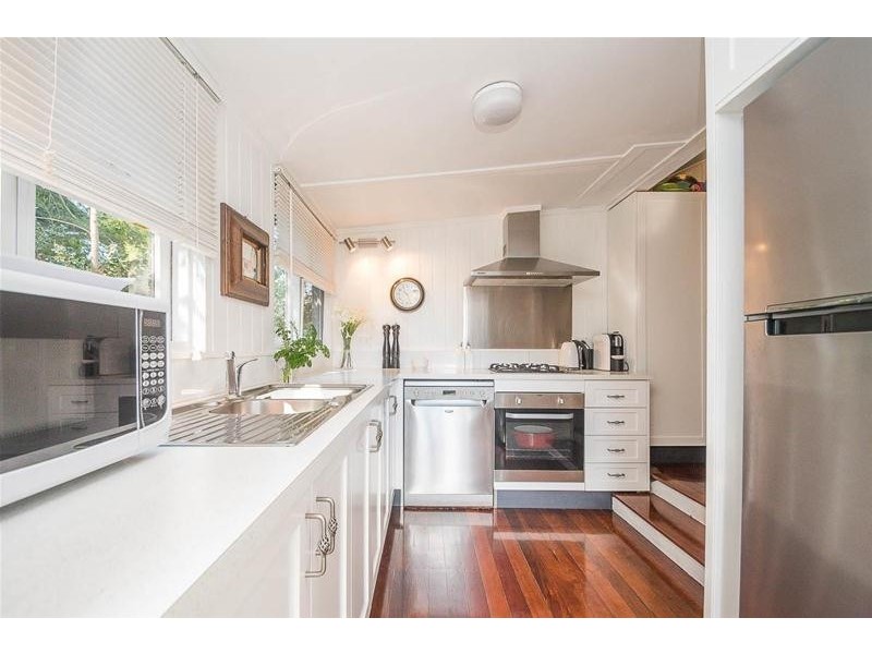 56 Wongawallan Road, Tamborine Mountain QLD 4272