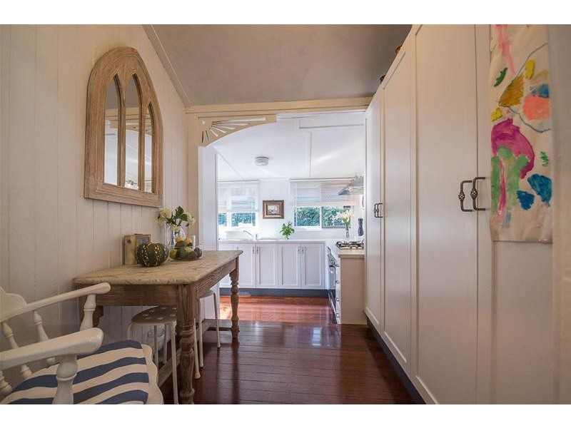 56 Wongawallan Road, Tamborine Mountain QLD 4272