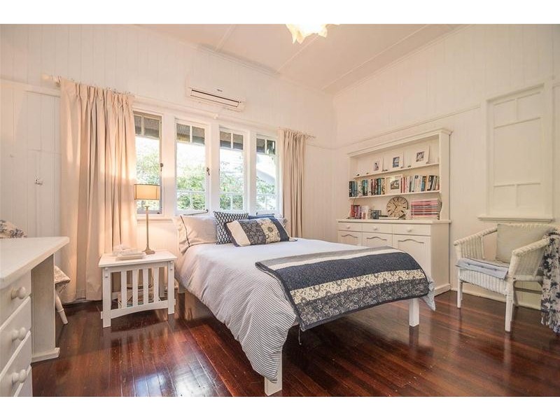 56 Wongawallan Road, Tamborine Mountain QLD 4272