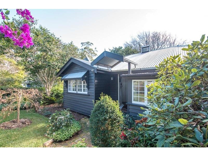 56 Wongawallan Road, Tamborine Mountain QLD 4272