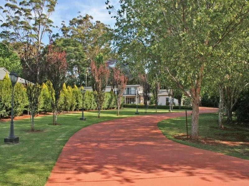 27 Normandie Court, Tamborine Mountain QLD 4272