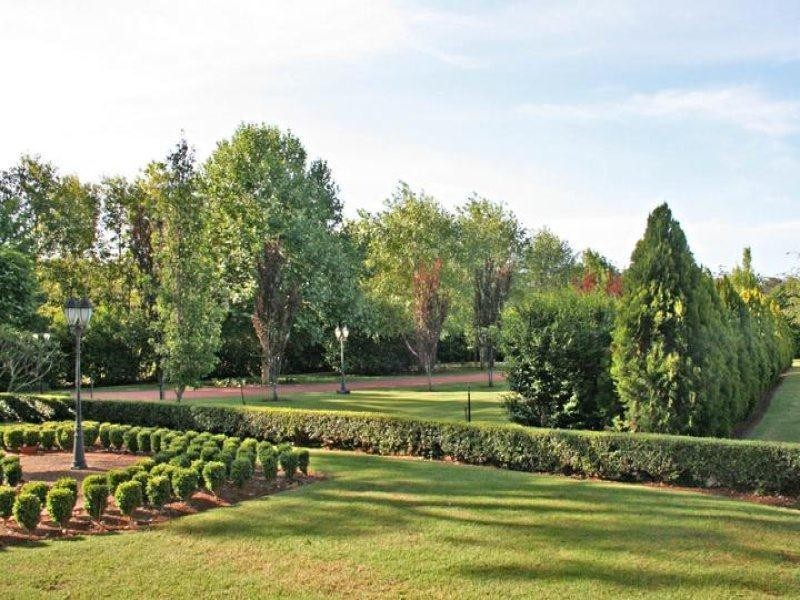 27 Normandie Court, Tamborine Mountain QLD 4272