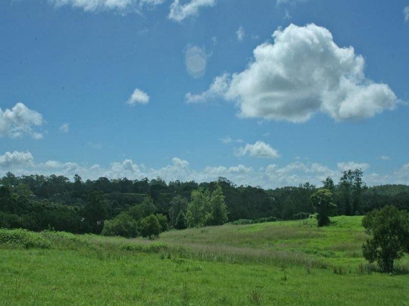 2 West Road, North Tamborine QLD 4272