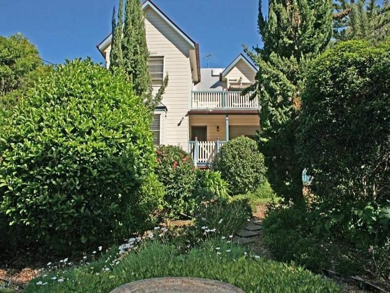 30 North Street, Tamborine Mountain QLD 4272