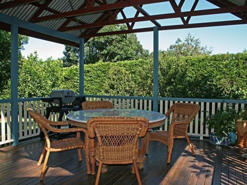 30 North Street, Tamborine Mountain QLD 4272