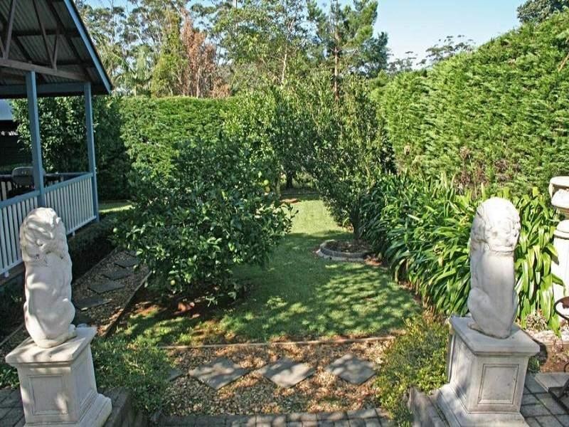 30 North Street, Tamborine Mountain QLD 4272