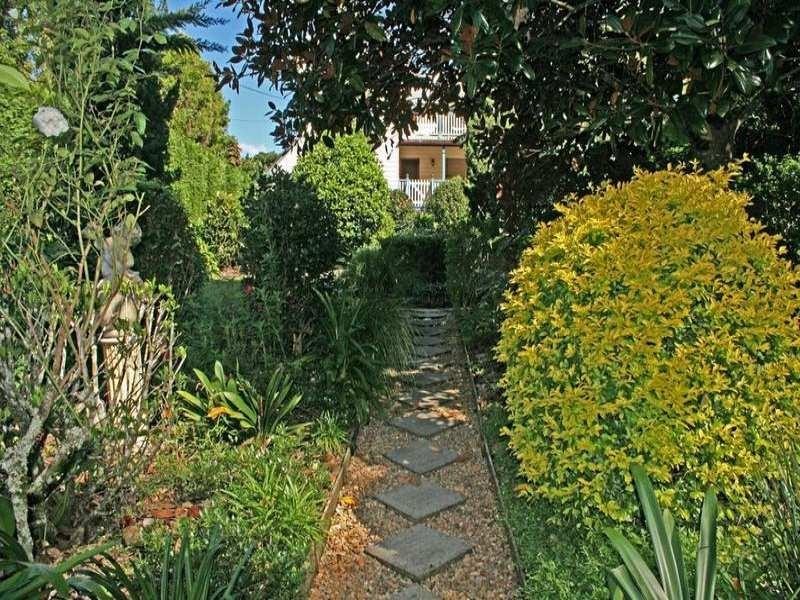 30 North Street, Tamborine Mountain QLD 4272