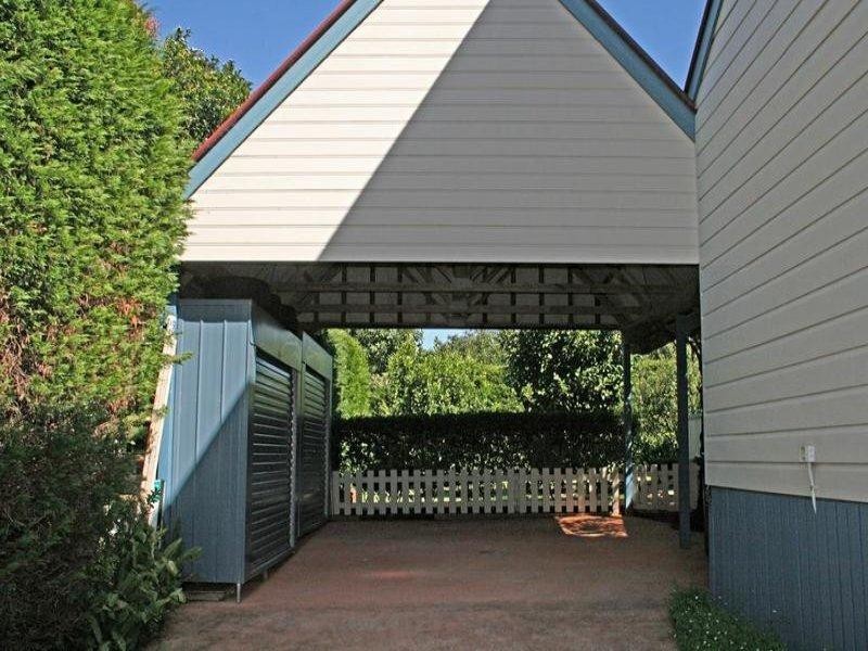 30 North Street, Tamborine Mountain QLD 4272