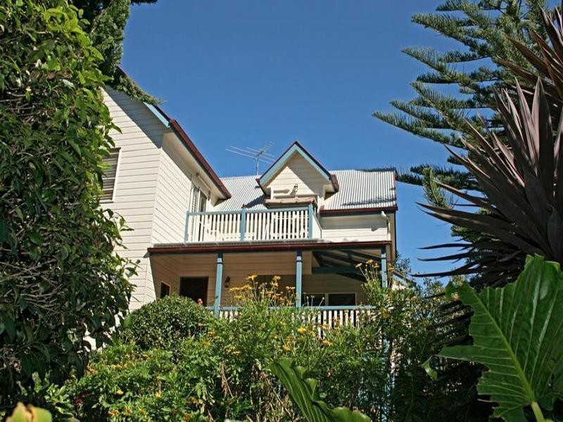 30 North Street, Tamborine Mountain QLD 4272