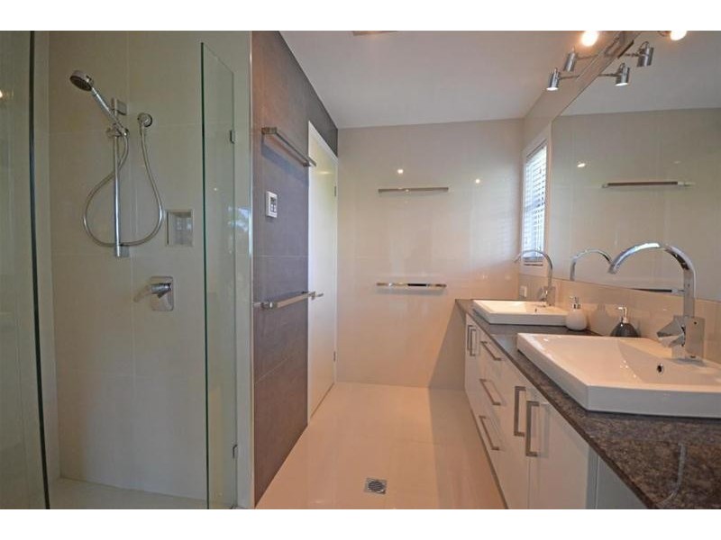 38 Coomera Gorge Drive, Tamborine Mountain QLD 4272