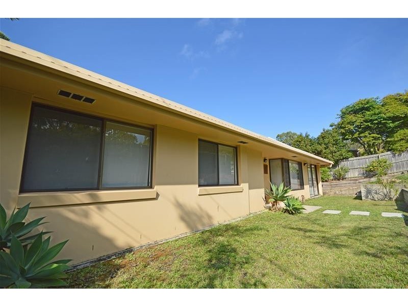 26 Ladds Ridge Road, Burleigh Heads QLD 4220