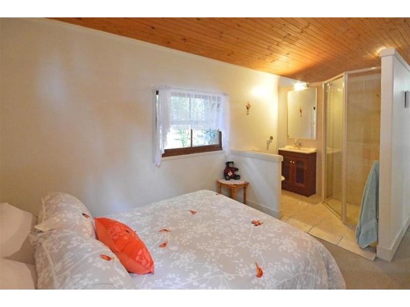 22 Lucania Court, Tamborine Mountain QLD 4272