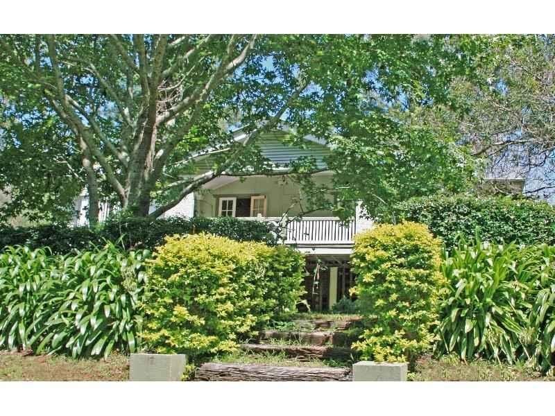 77 Freemont Drive, Tamborine Mountain QLD 4272