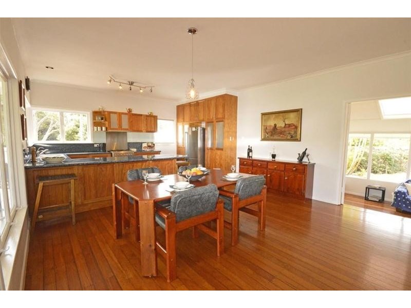 37 Licuala Drive, Tamborine Mountain QLD 4272