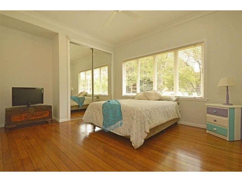 37 Licuala Drive, Tamborine Mountain QLD 4272