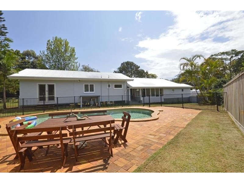 37 Licuala Drive, Tamborine Mountain QLD 4272