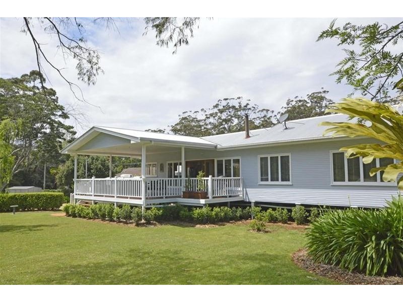 37 Licuala Drive, Tamborine Mountain QLD 4272