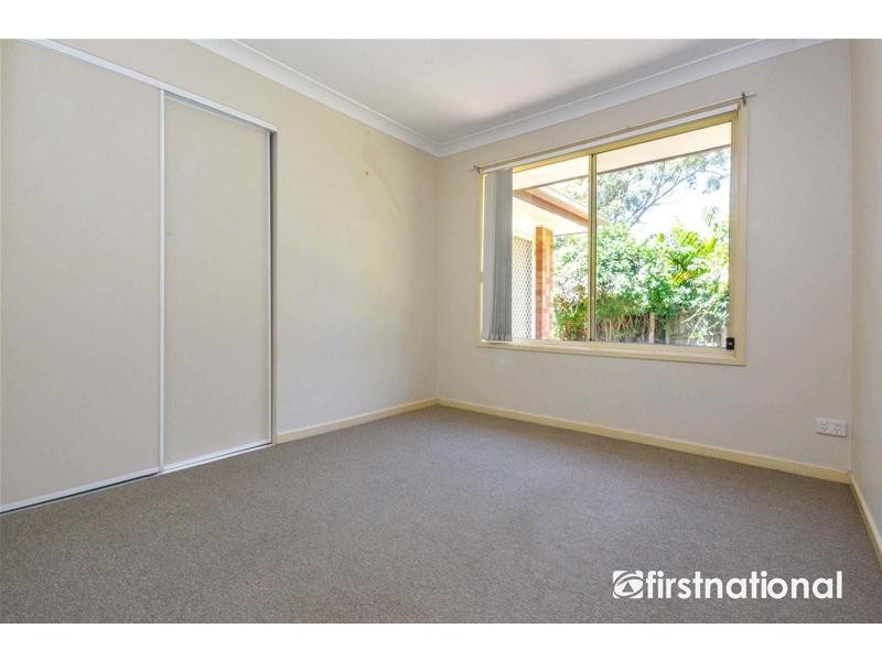 8 Kalmia Court, Tamborine Mountain QLD 4272