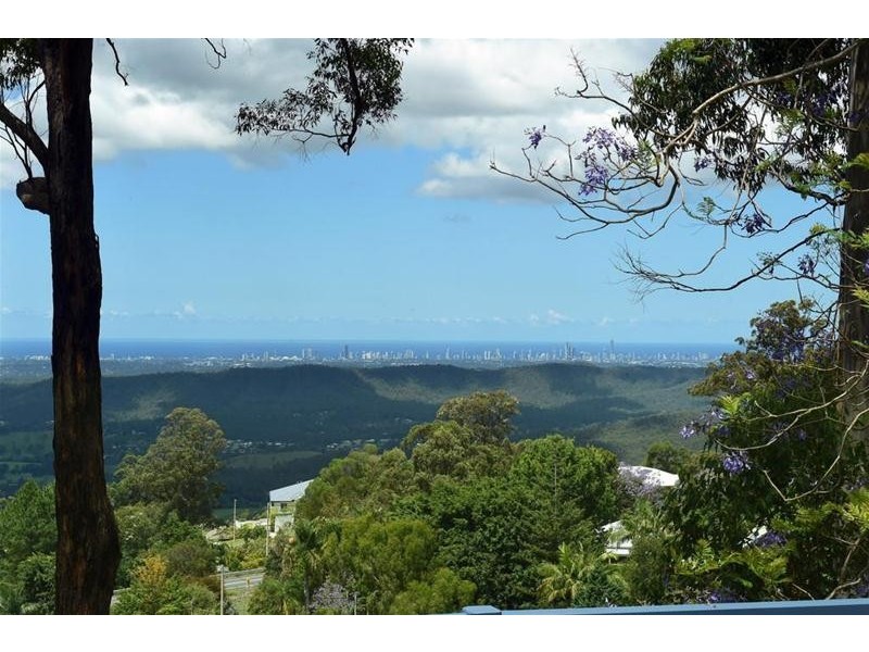 25 Sumba Court, Tamborine Mountain QLD 4272