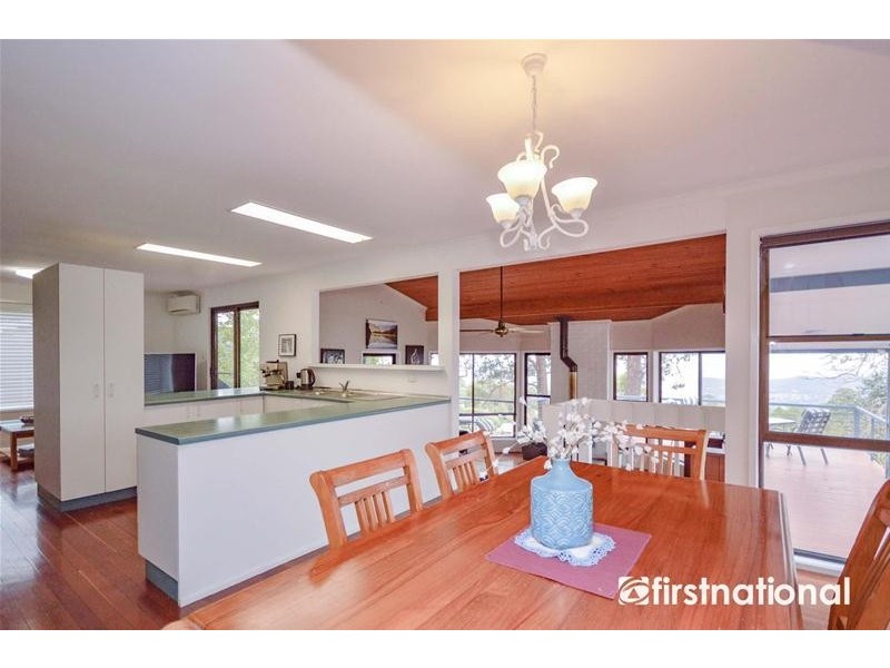 25 Sumba Court, Tamborine Mountain QLD 4272