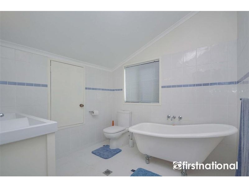 25 Sumba Court, Tamborine Mountain QLD 4272