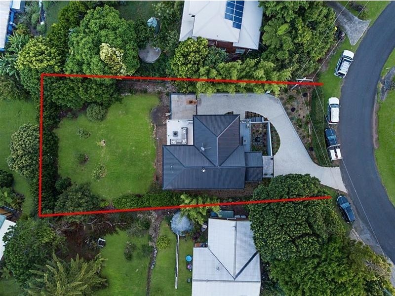 10 Paradise Drive, Tamborine Mountain QLD 4272