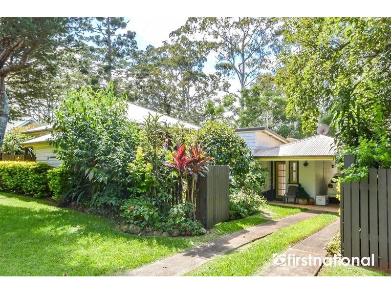 20 Wongawallan Road, Tamborine Mountain QLD 4272