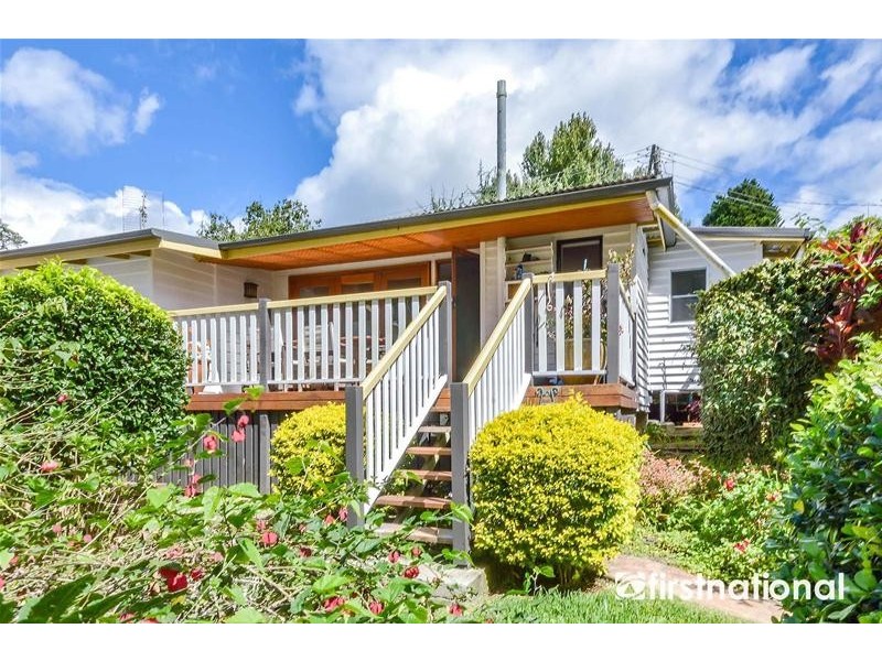 20 Wongawallan Road, Tamborine Mountain QLD 4272