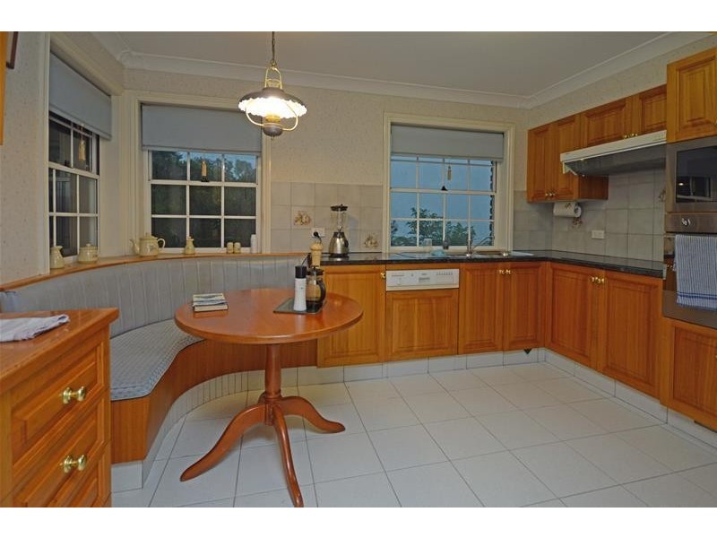 4 Romana Court, Tamborine Mountain QLD 4272