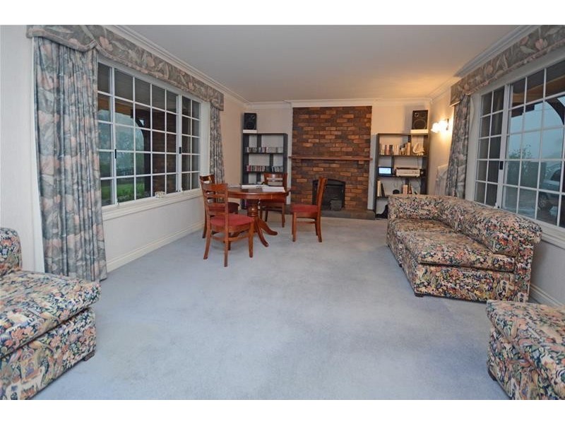 4 Romana Court, Tamborine Mountain QLD 4272