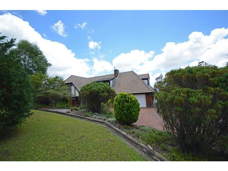 4 Romana Court, Tamborine Mountain QLD 4272